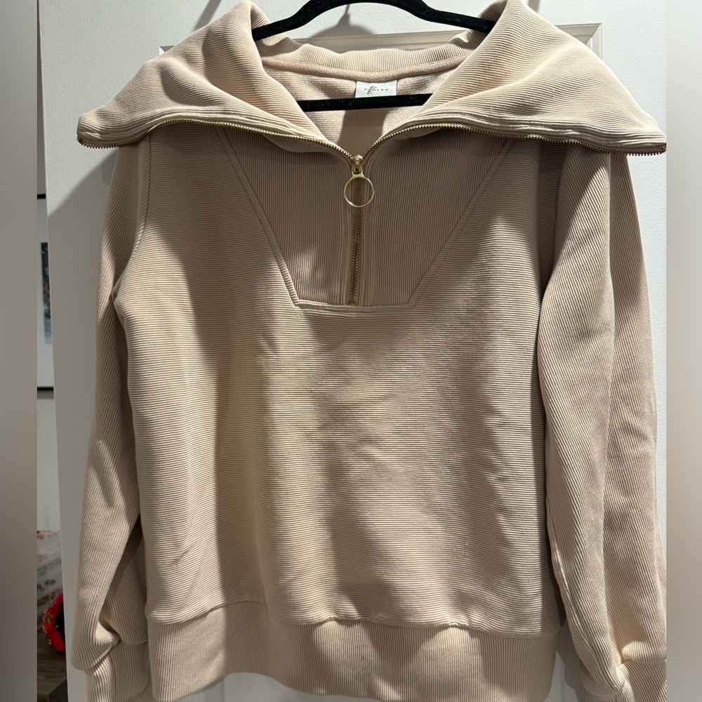 Varley Vine Half-Zip Pullover in Mushroom